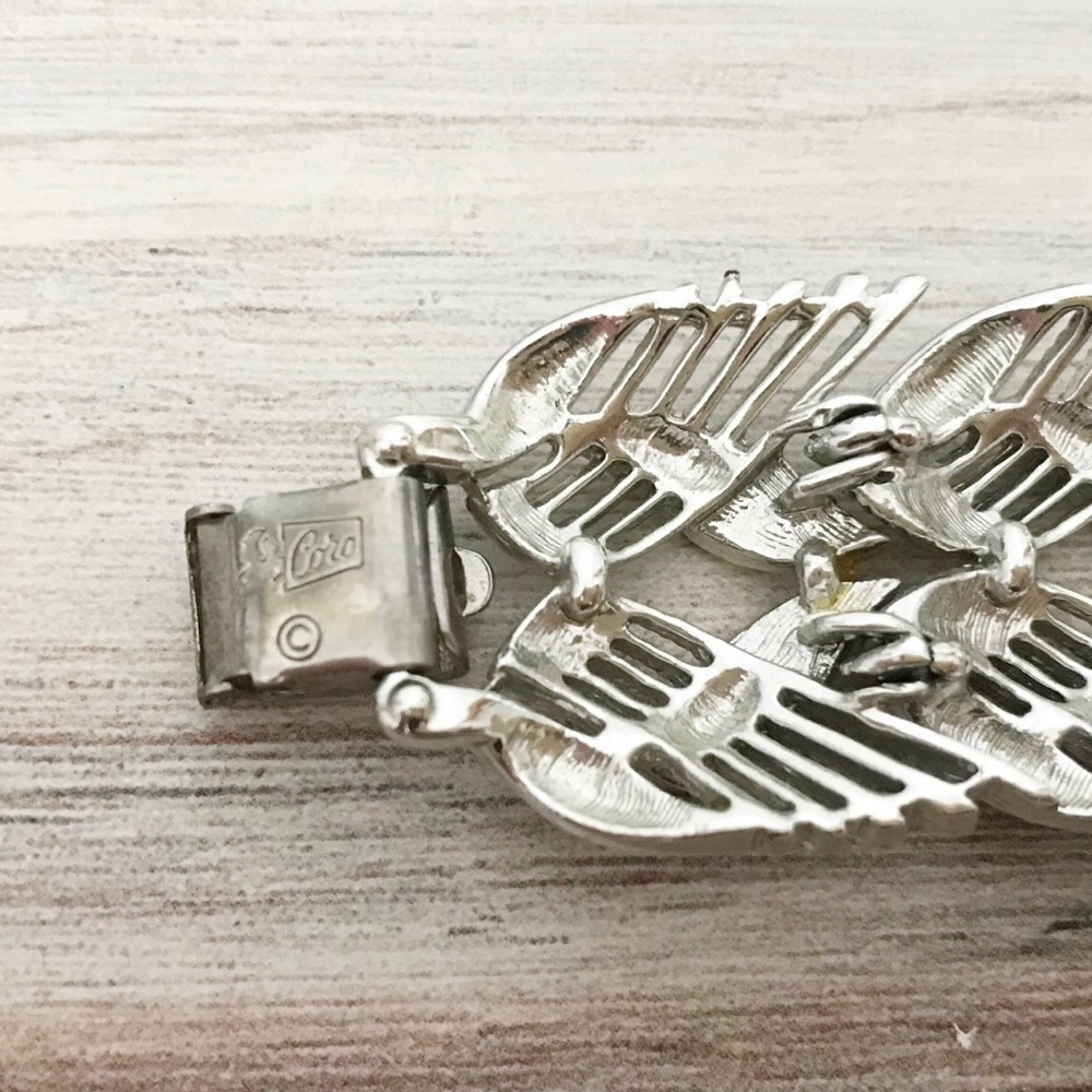 Coro Statement Link Bracelet - image 6